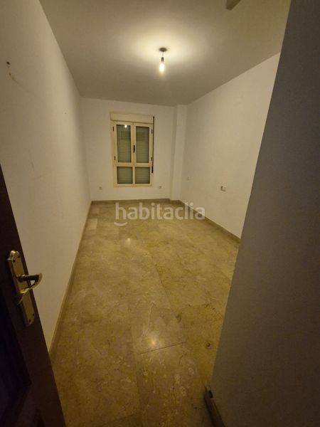 Foto b899b8aa-4866-49ed-ab79-26248ec280b2. Affitto appartamento con parcheggio in Centro Ceuta