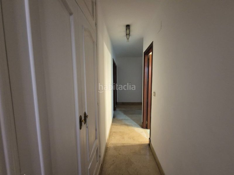 Foto 3e64073c-6249-44bb-a7ea-af77f346ca7f. Rent flat with parking in Centro Ceuta