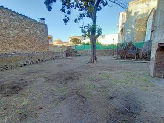 Terreny residencial a Cassà de la Selva. Solar ubanizable en el centro!