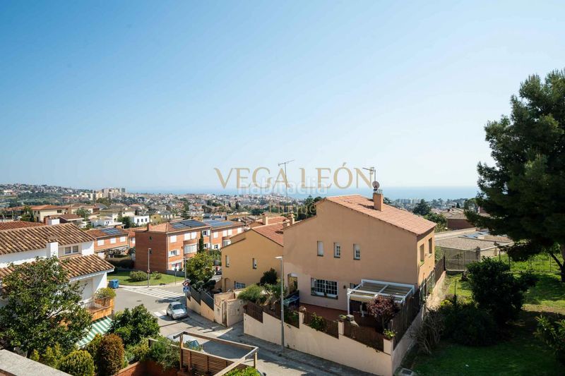 Foto 5d807572-bf31-4bac-9cdd-e0dde33e846b. Casa amb calefacció aparcament a Alella