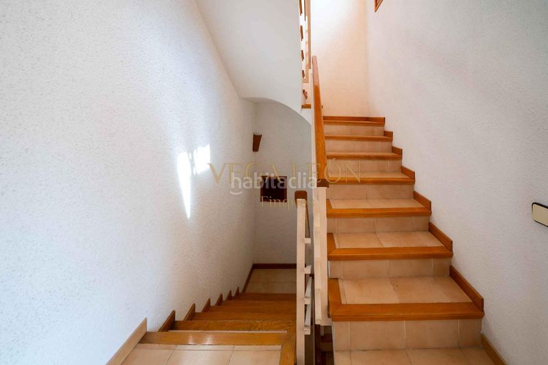 Foto b6ef1227-765a-442f-9d9a-d41402eff8c2. Casa amb calefacció aparcament a Alella