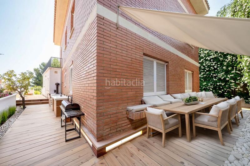 Foto ba36139e-9ab1-4895-bf88-9ec709218798. Casa amb calefacció aparcament a Alella