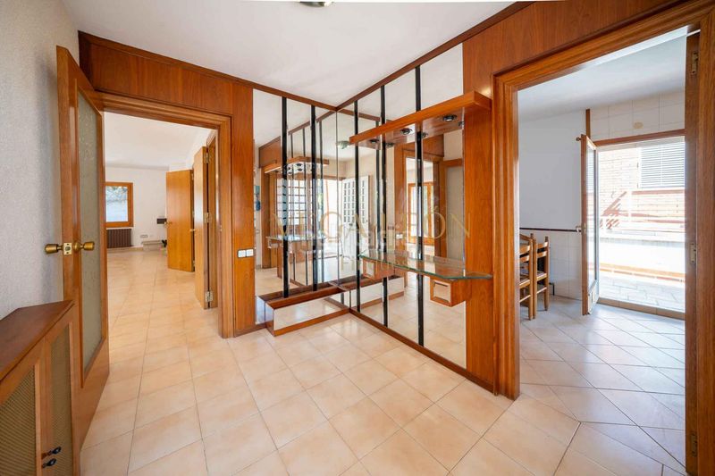 Foto d6887153-275a-402d-8413-08ff23162b15. Casa amb calefacció aparcament a Alella