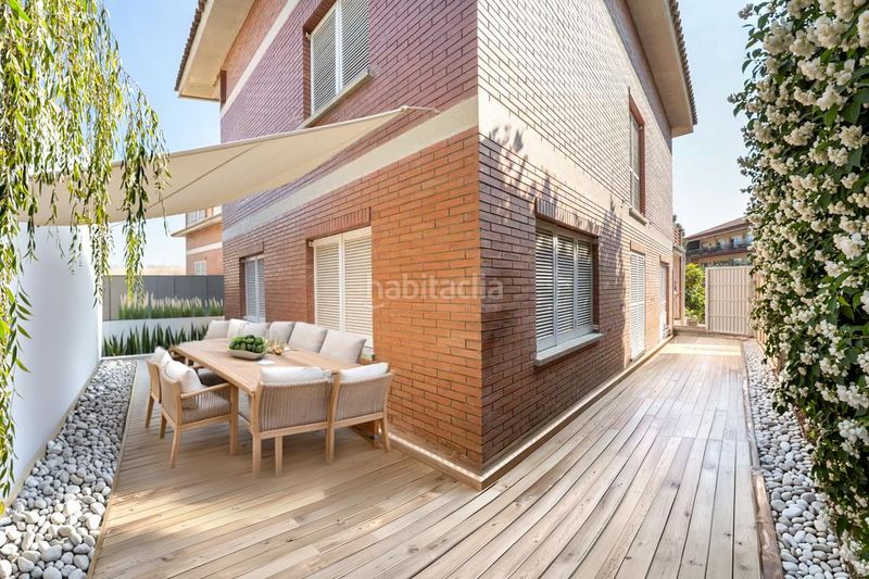 Foto f3959ab8-e9ff-4679-b50d-b6b85a7a6f56. Casa amb calefacció aparcament a Alella