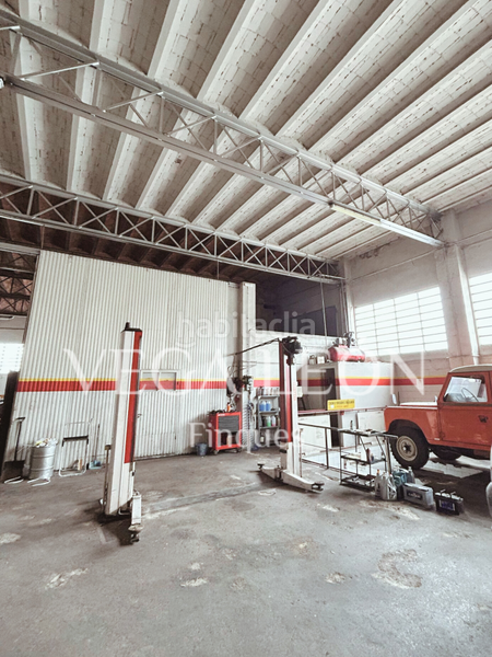 Foto b7e93c1c-e511-4ba0-a0dd-97ec2cab0a9c. Local commercial dans Caldes de Malavella