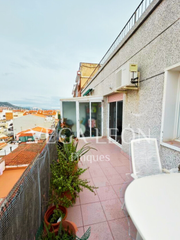Appartement à Zona Alta. Con teraza  ático 5 planta sin ascensor