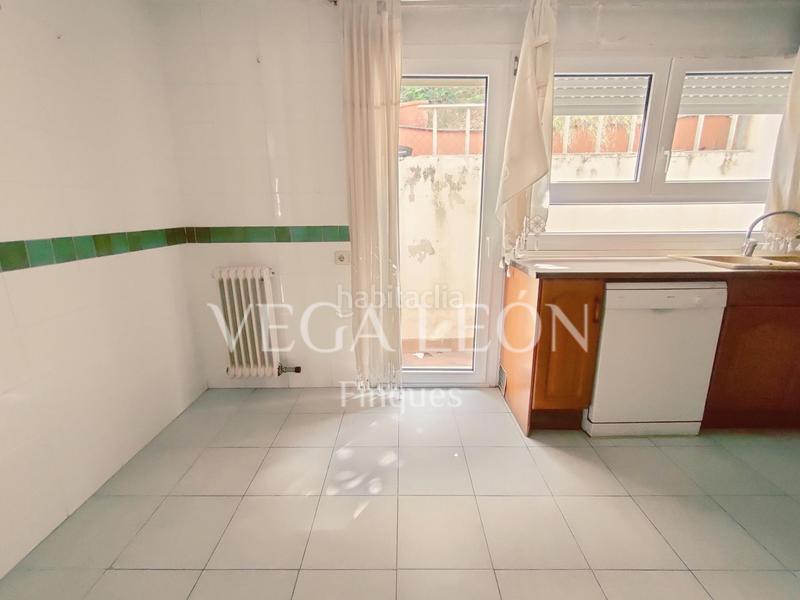 Foto ed02bf8a-4b40-4b4d-addb-4eabc5291e49. Dúplex amb calefacció aparcament a Can Sans Sant Andreu de Llavaneres