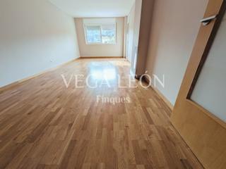 Appartement à Centre. Zona comunitaria con piscina, vistas al mar