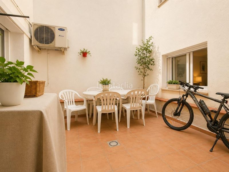 Foto c352e925-9810-42f4-b177-b95437ab5c70. Flat with heating in Centre Arenys de Mar