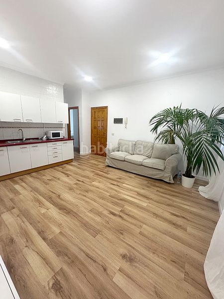 Foto 9f0f2e0f-55c2-4378-98de-361c6c25bcf5. Location appartement dans calle hierro 3 dans Santa Catalina - Canteras Palmas de Gran Canaria (Las)