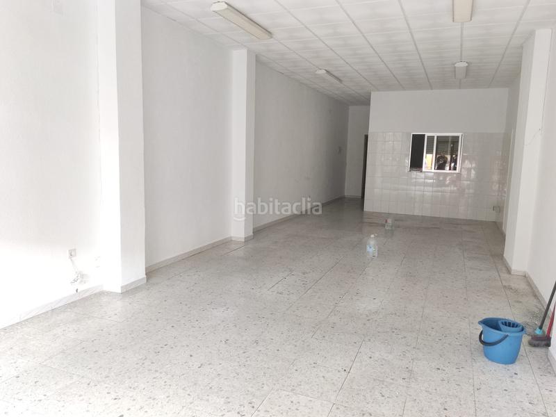 Foto b805f2e6-310c-4d14-b12f-067ac32d8ca2. Locale commerciale in Torrijos