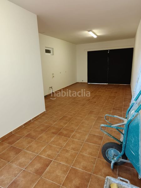 Foto 5a4ddd10-2c89-432a-b8af-779443a58760. Casa adossada a Erustes