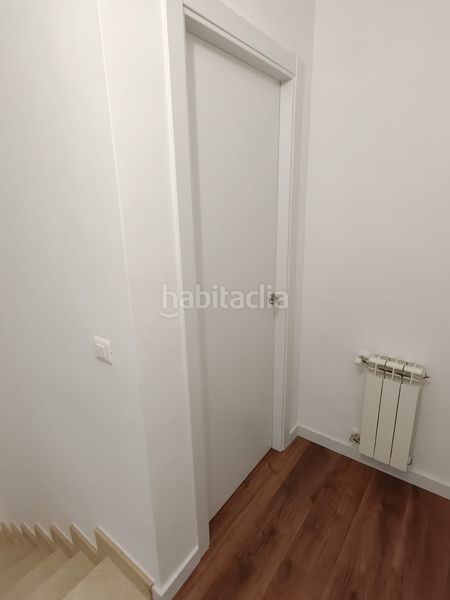 Foto 7ce5153d-ddb9-4ad6-aaf8-6e0ad1c370d0. Casa adossada amb calefacció a Barcience