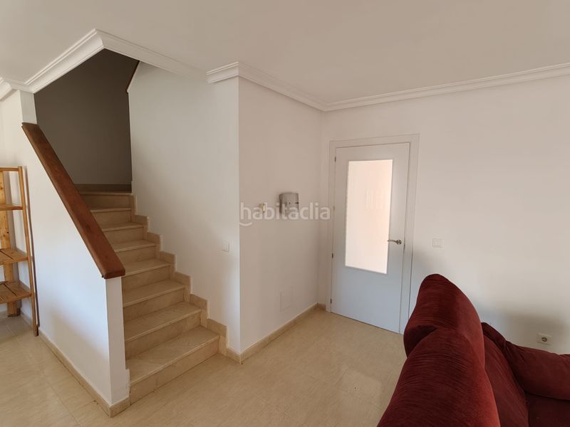 Foto e00005c5-062b-4341-9411-05094fe845bb. Casa adossada amb calefacció a Barcience