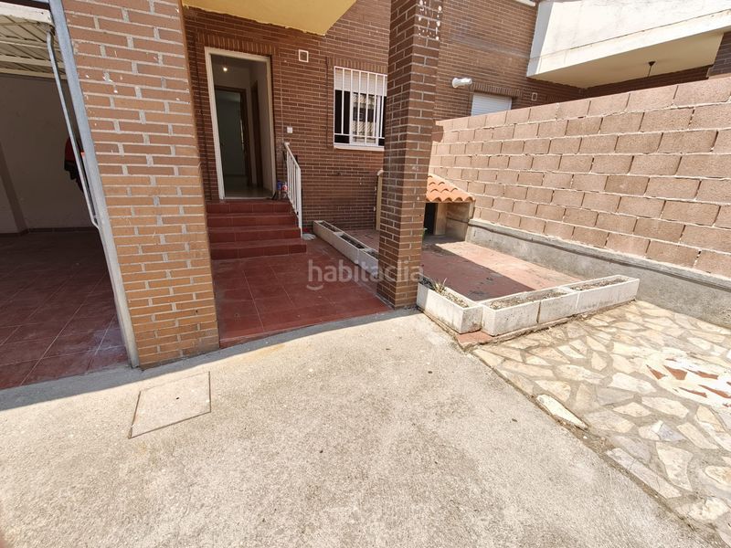 Foto 087eb31d-23bb-4d9f-8b9f-9a1a61de7245. Chalet  en venta en Barcience