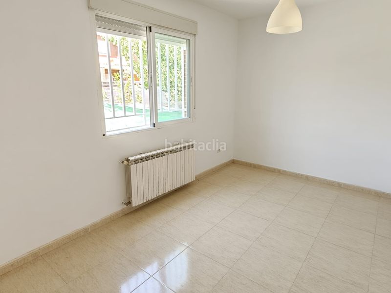 Foto d2978753-2920-4c1b-9c8d-63779846ddf3. Chalet  en venta en Barcience