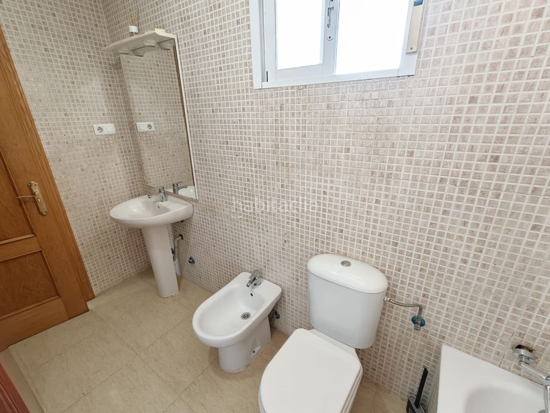 Foto f1cf3c8a-0c60-4e52-8145-c39ef884849b. Chalet  en venta en Barcience