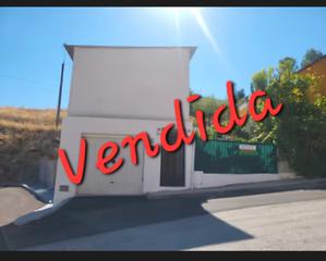 Chalet  Calle barrionuevo. Chalet independiente con patio y garaje