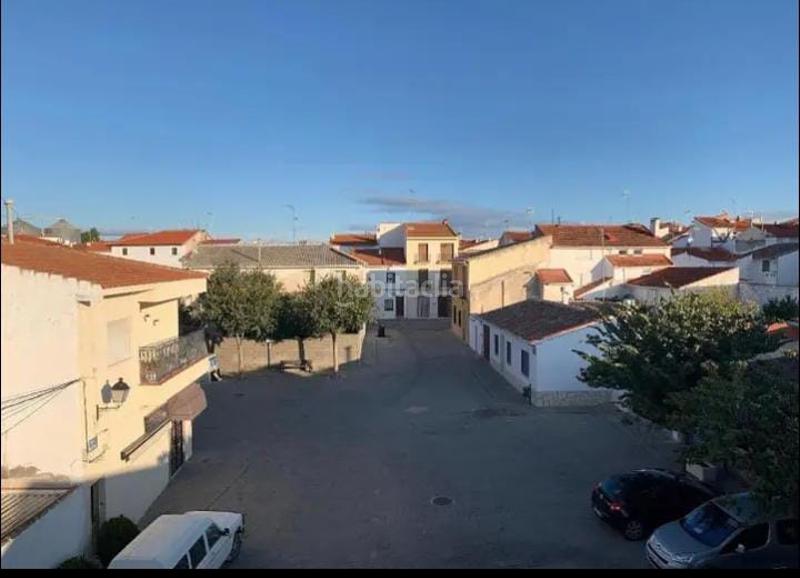 Foto 0fc753fc-9cfa-4038-9c0c-4532af1f9206. Edifici a calle don manuel martínez aedo 1a a Estremera
