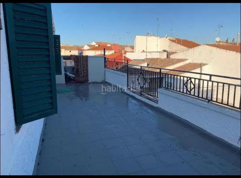 Foto 20ac79fa-b7b0-4d3d-b272-52abcb43eaa9. Edifici a calle don manuel martínez aedo 1a a Estremera