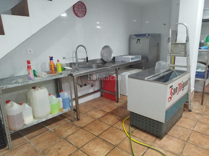 Foto e50d8ccc-4ee0-494b-b4dd-76f6ca676224. Edifici a calle don manuel martínez aedo 1a a Estremera