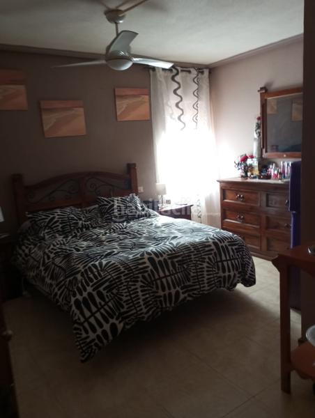 Foto 0671b1ec-5127-4546-bba3-63bb45030a19. Xalet amb xemeneia calefacció aparcament piscina a Valdeavero