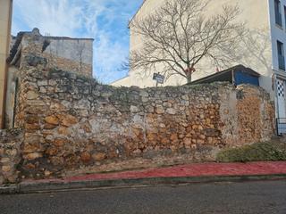 Terrain résidentiel à Calle josé maldonado 43. Estupenda parcela con muy buena ubicacion