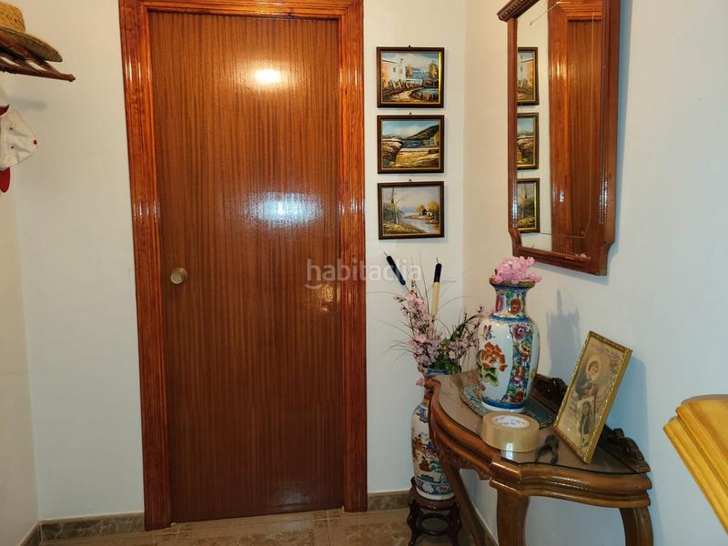 Foto 17064080-5a03-4a4d-adcd-e9c891d434a9. Casa adossada a calle san sebastián 50 a Albares