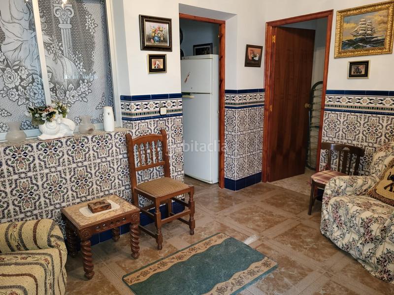 Foto 94e72305-b4a0-4b95-988d-d6c1d50d985b. Casa adossada a calle san sebastián 50 a Albares
