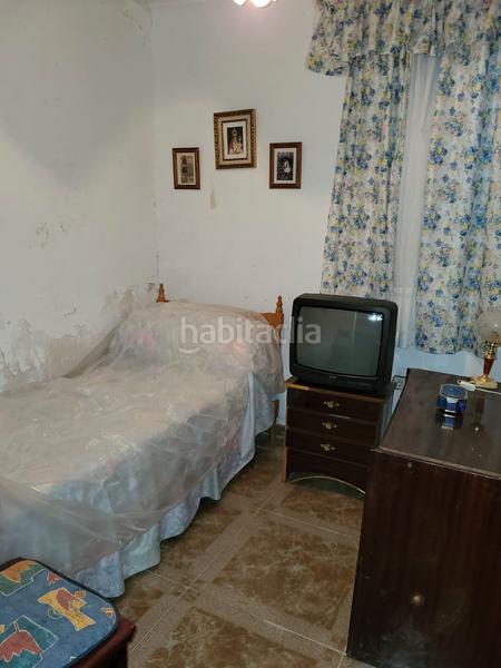 Foto e09ed319-e7df-4847-9b4a-73ce17ba25ec. Casa adossada a calle san sebastián 50 a Albares