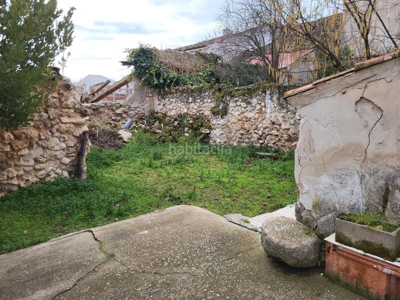 Foto e7385b86-d7c3-46fa-bf0e-4dbad2838eaf. Casa adossada a calle san sebastián 50 a Albares