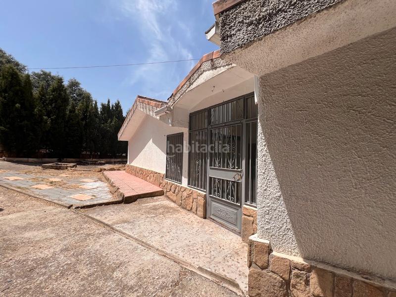 Foto 061642c3-d1c5-48e0-8fb7-fe63c5a390de. Chalet  independiente en Eurovillas con piscina en Nuevo Baztán