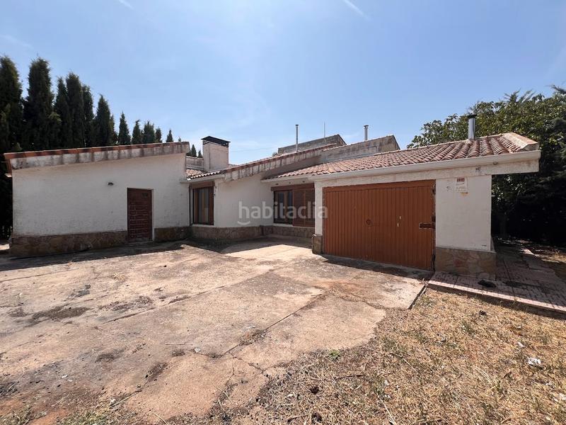 Foto 3e23f8d2-d639-40f2-bfb9-a1bc325f2a43. Chalet  independiente en Eurovillas con piscina en Nuevo Baztán
