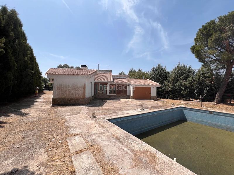 Foto c51339f2-a139-46a0-b9d6-648bca0f5ea5. Chalet  independiente en Eurovillas con piscina en Nuevo Baztán
