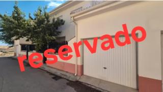 Maison jumelée à Albares. Oportunidad única en albares! chalet adosado de vpo con 4 dormit