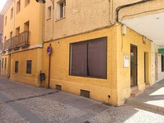 Locale commerciale in Plaza Mayor 11