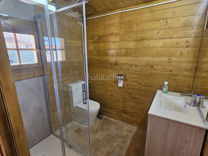 Foto ab631b91-1c21-4992-8309-ae082ffe4e5b. Casa amb aparcament a Mondéjar