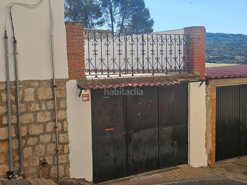 Foto 8a5d28c4-0141-46d3-b90b-af4d218dd177. Casa adossada a Orusco de Tajuña