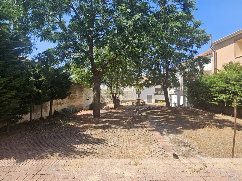 Foto 92234079-ebcb-4000-a9b5-8053d5f9121a. Casa adossada amb calefacció a Driebes