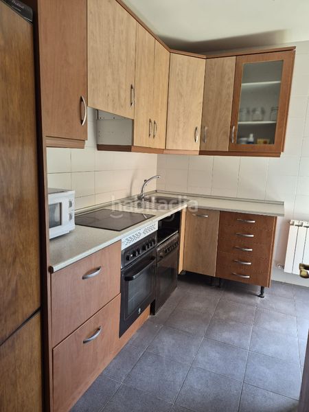 Foto 242ae9a8-1159-4f43-a228-3ac094f66f19. Casa amb aparcament a Almoguera