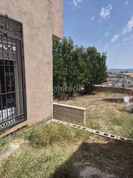 Foto b90dba4d-6595-4069-b410-df12fef58202. Casa amb aparcament a Almoguera