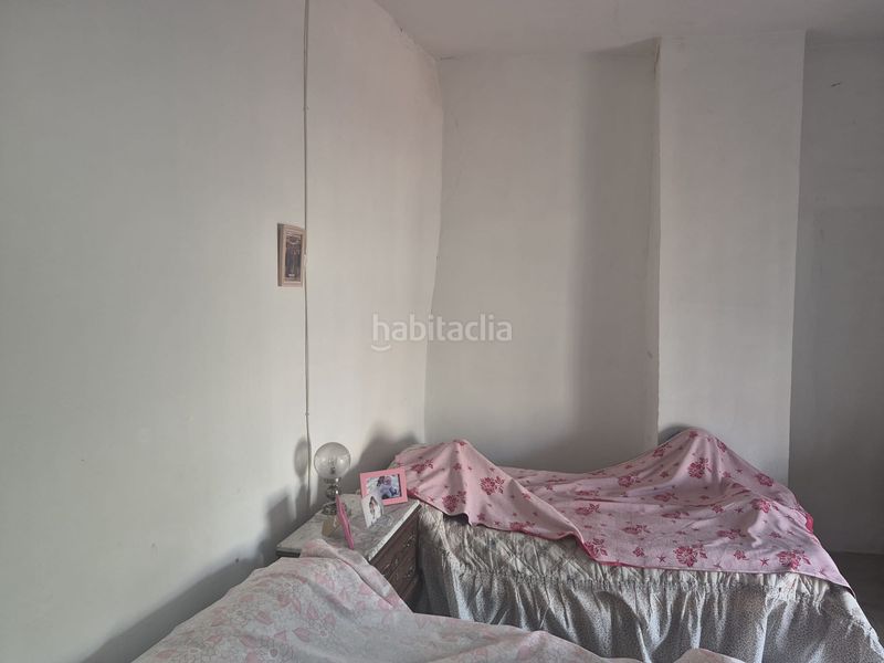 Foto 3d331df6-8bf1-491f-9564-b6d50f1e5940. Casa adossada a calle cherrina 8 a Mondéjar