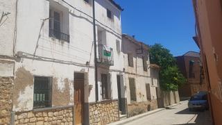 Maison à Mondéjar. 3 viviendas en el centro de mondejar-