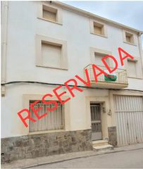 Maison à Calle monseñor romero 13. Magnifica casa para entrar a vivir