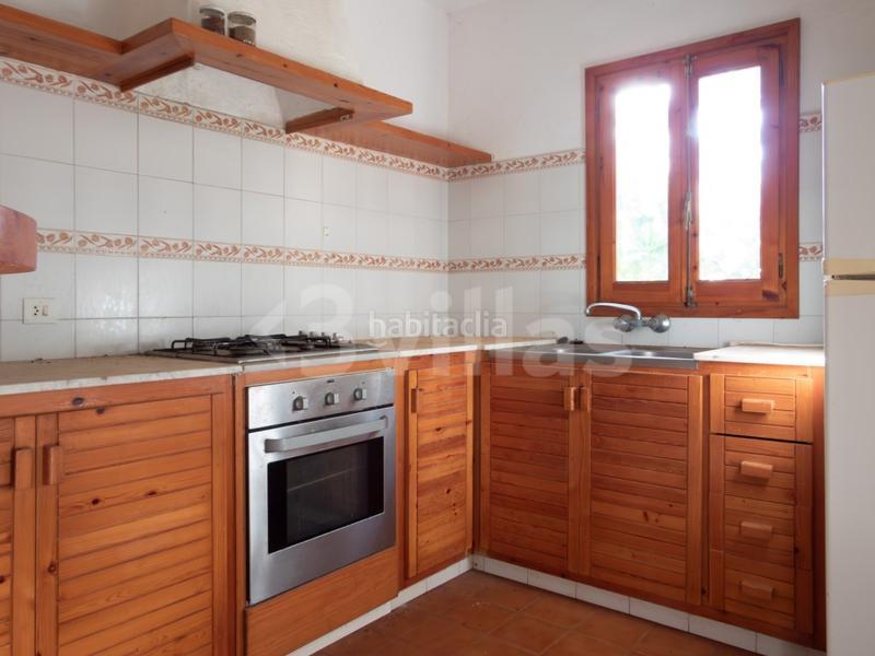 Foto 877c1e98-65ea-4143-8b2f-d34b63e56cd2. Masía casa de campo en zona sur en Cala d´En Bosch-Serpentona Ciutadella de Menorca