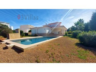 Chalet en Binibèquer. Chalet con licencia turística en binibeca vell