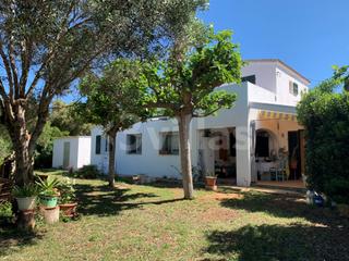 Chalet en Cala Blanca. Villa en zona sa caleta