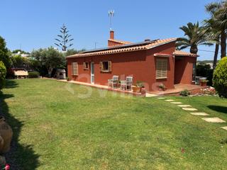 Chalet  N/a. Chalet en punta prima