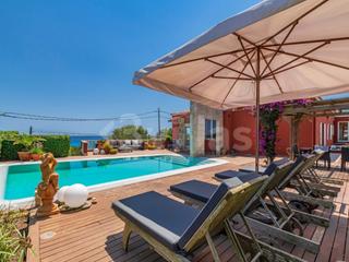 Chalet  N/a. Excepcional chalet en punta prima