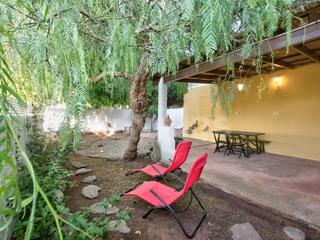 Casa a Ferreries poble. Coqueta y encantadora casa en ferrerías con jardín y licencia tu